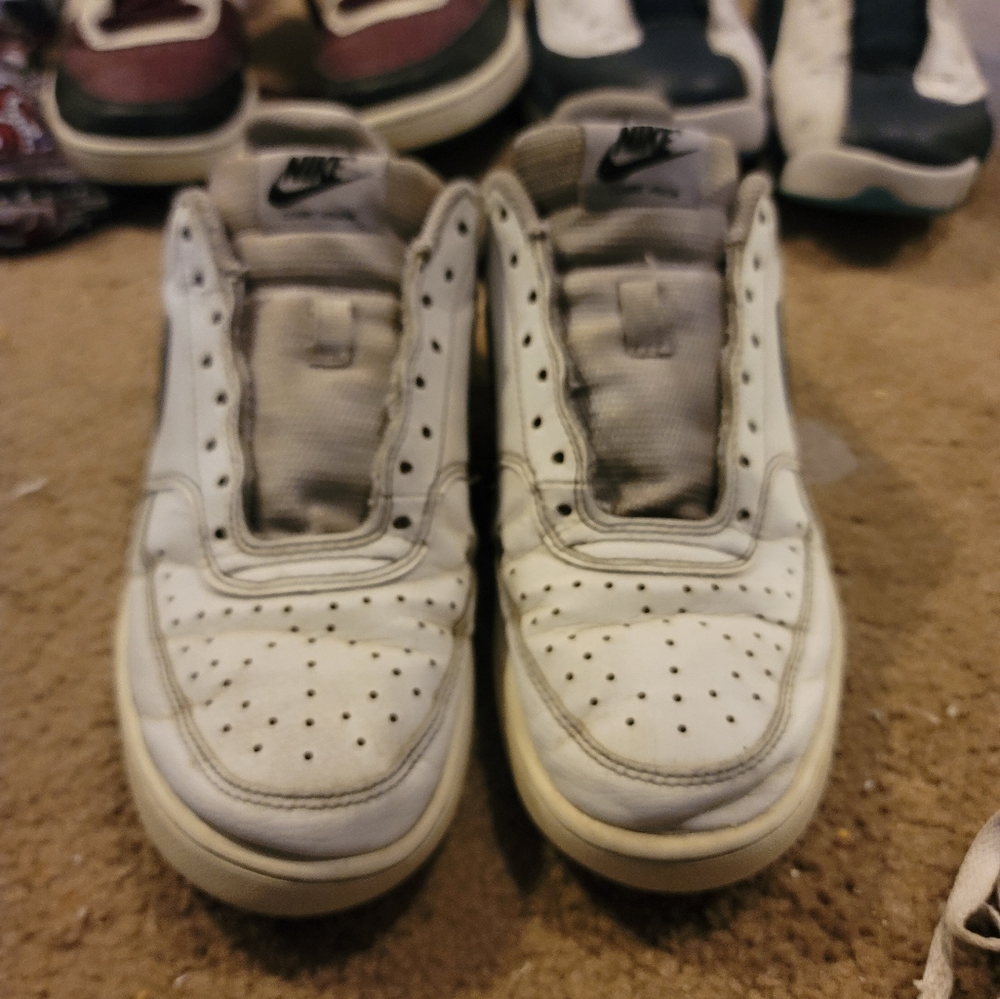 Nike Court Vision Low